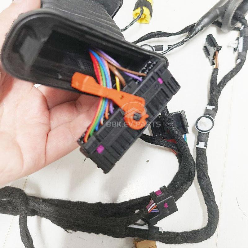 Front Driver Side Door Wiring Harness For VW Jetta MK5 2006-2010 1K5971120S