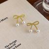 Simple Exquisite Bowknot Stud Earrings for Women Girl Sweet Cute Imitation Pearl Drop Earrings Daily Commute Jewelry Accessories