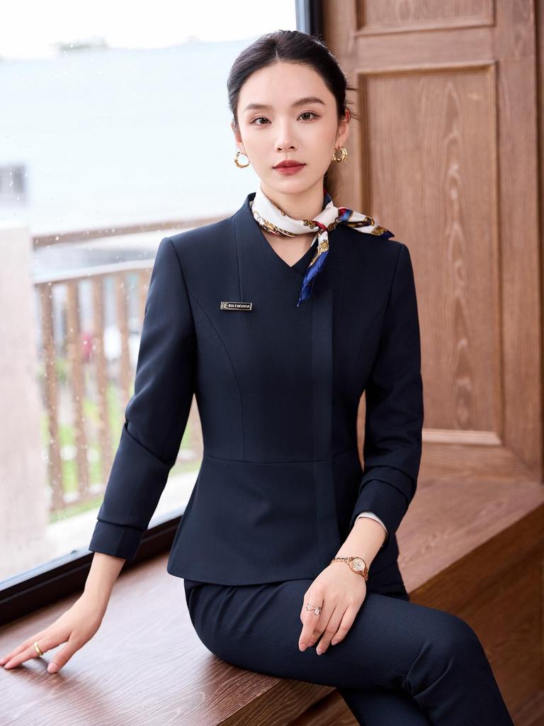 Elegant Women's Slimming Business Suit for Jewelry Store Professionals