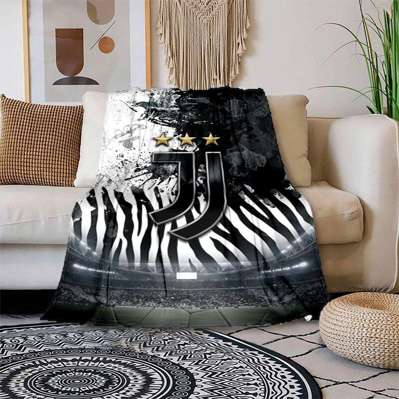 Juventus Football Club Crest Blanket Blanket Home Decor Bedroom Office Rest Blanket Machine Washable