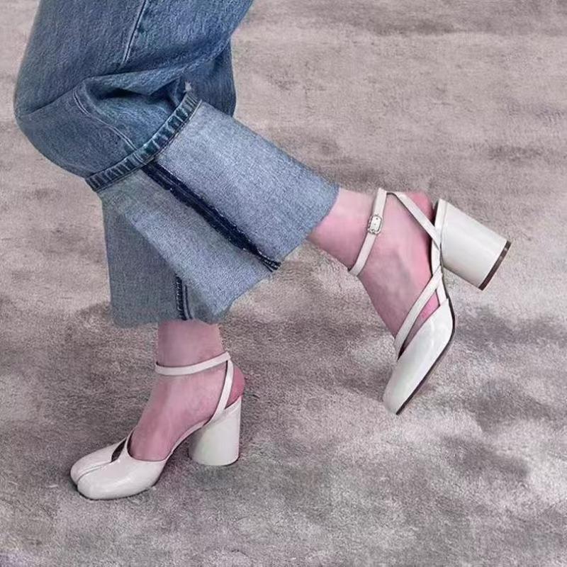 Fashion New Product Sub-toe Light Mouth Single Shoes High Heel Thick Heel Roman Sandals Large Size White Black