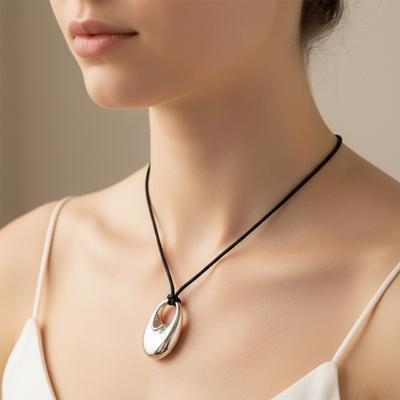 Adjustable Leather Cord Chokers Necklace With Minimalist Metal Ring Design For Women Fashion Jewelry Gift
