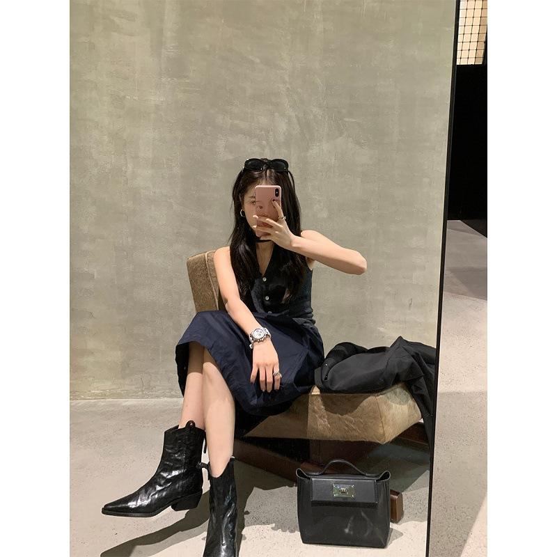 Saueskinnsversjon~ spisse V-munn westernstøvletter dame Chelsea fransk retro plisserte tynne støvletter tykk hæl lær korte støvletter