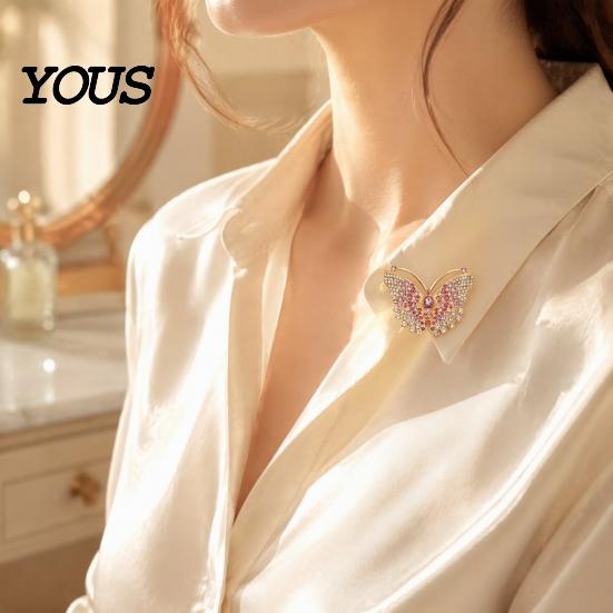 Sweater Brooch Pin Rhinestone Butterfly for Women, Vintage Insect Lapel Pin, Dainty Butterflies Decorative Accessory Clothes Scarf Shawl Dress