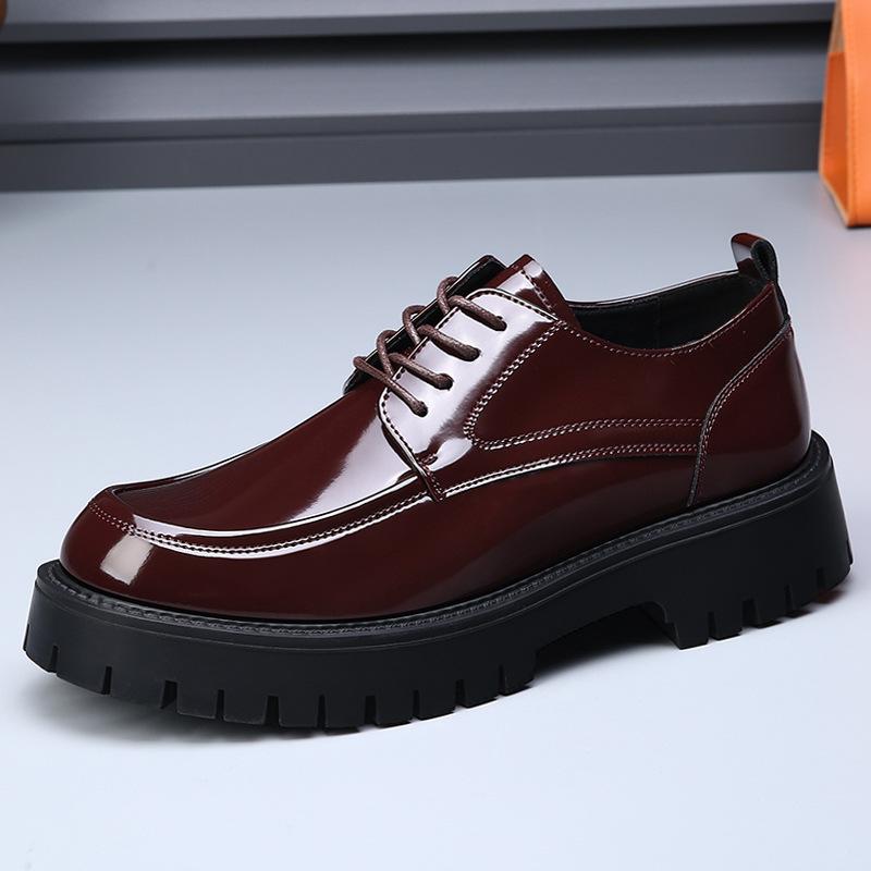 Spring and Summer New Breathable Men's Big Head Leather Shoes Platform Sole Patent Leather Glossy Business Casual Shoes Hairstylist Trendy Shoes