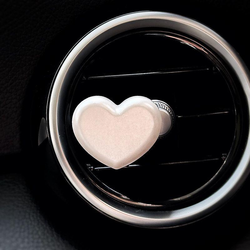 

Car Perfume Car Aromatherapy Fragrant Stone Mercedes-Benz Car Interior Decoration Ornament Cute Dashboard Accessories Flawless Finish Pearl White Heart Other notes