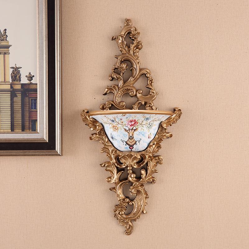 European Wall-Mounted Vase: Creative Resin Ornament for Retro Home Decor