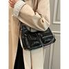 Spice Girl Persönlichkeit Schultertasche Mode High Street Kette Y2K Stil Achseltasche Damen Neu Nietendesign Motorradtasche