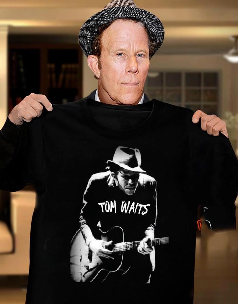 Tom Waits Singer Retro Black TShirt Gift Fans Music All Size S3XL Unisex T-Shirt XXXXL