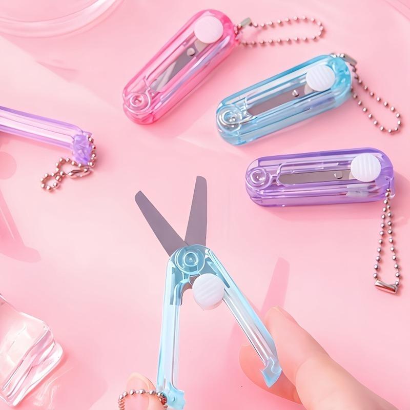 1pc Portable Retractable Mini Scissors Keychain, Lightweight Craft Cutting Pendant, Bag Charm Gift for Friends Classmates.