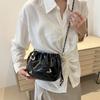 Chic Summer Bucket Bag For Women With Unique Bow And Casual Shoulder Style