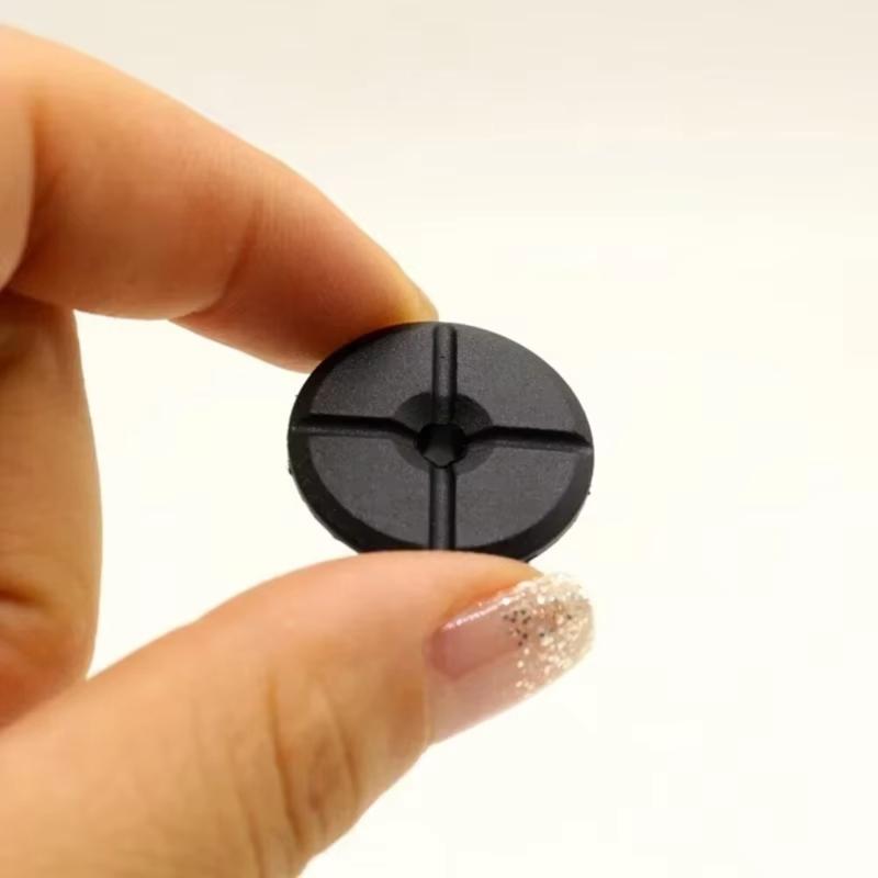 Threadless Plastic Screws For W201 W124 Quick Installation Automotive Fasteners Durablity Lightweight Car Interior Clips