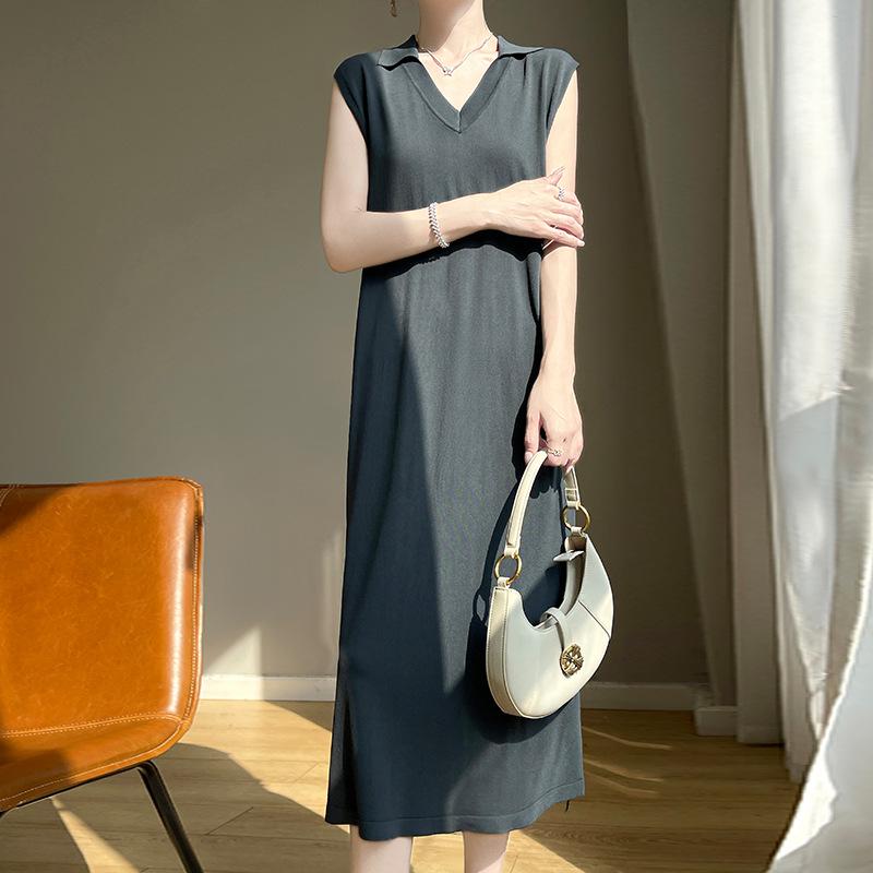 2024 Summer Sleeveless French-Style Loose Beaded Lapel Sweater Dress