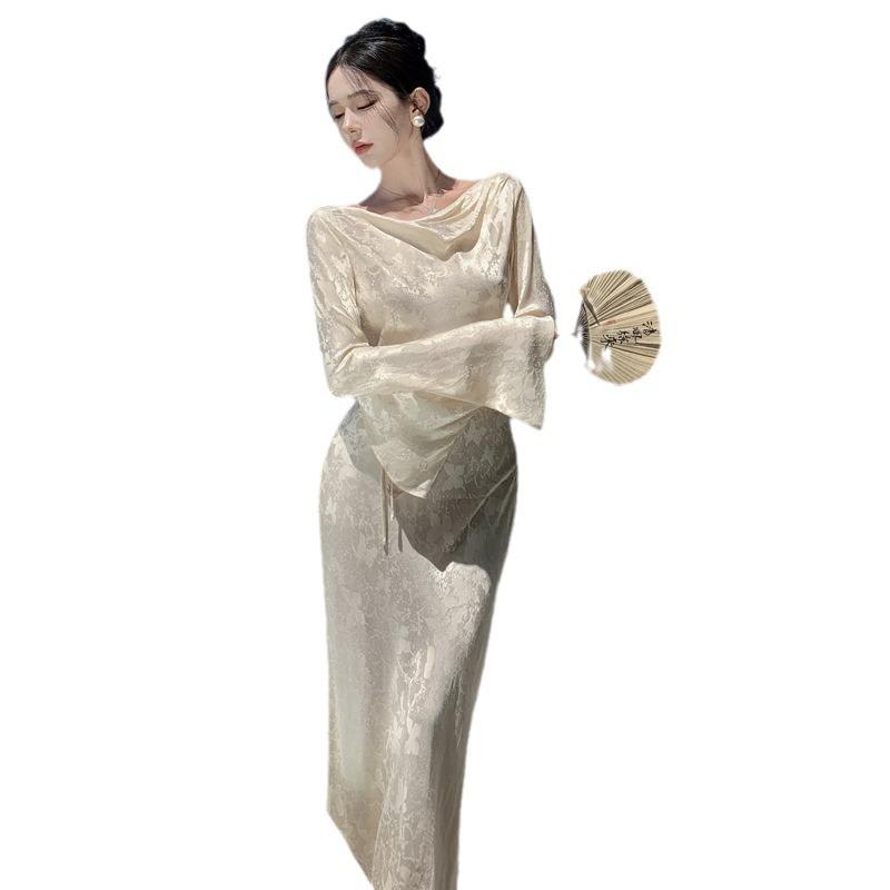 New Chinese Dress Jacquard Swinging Collar Long Sleeves High-end Femininity Slim Waist Hanging Feeling Hip-wrapped Long Skirt