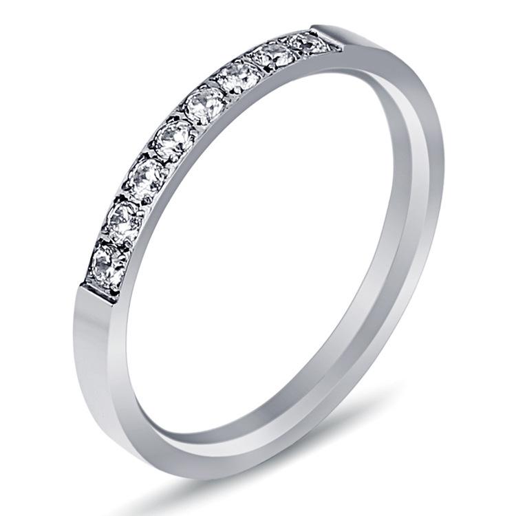 18K Gold Inlaid Diamond 2MM Stainless Steel Finger Ring Size 4