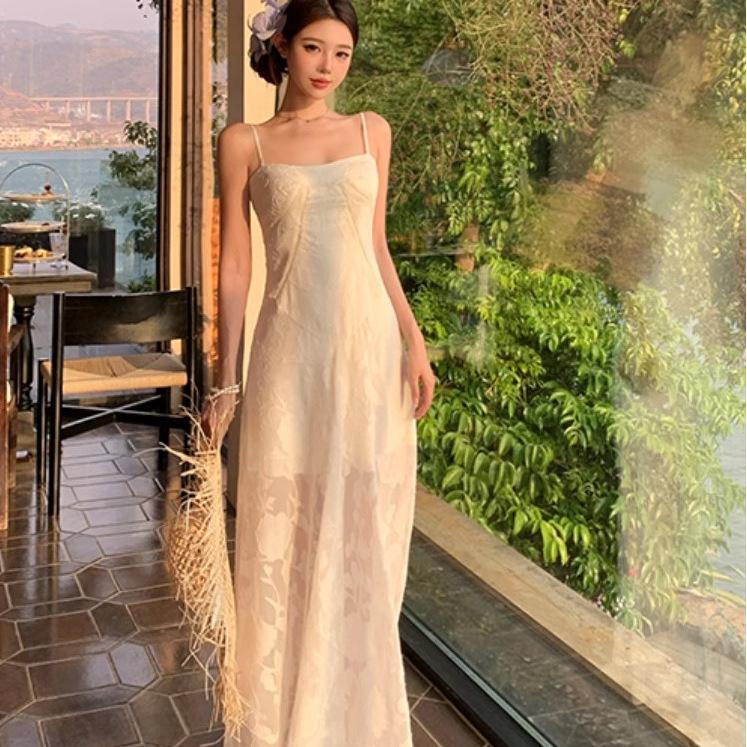 2026 New Summer Mint Green Sleeveless Suspender Dress Women's Seaside Holiday Style Wear Waist Beautiful Long Dress