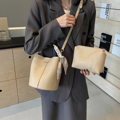 Girls Large Capacity Bucket Bag Ladies Fashion Shoulder Bag Handbag Hundreds of Two Sets Slant Cross Bag Scarf Decoration PU
