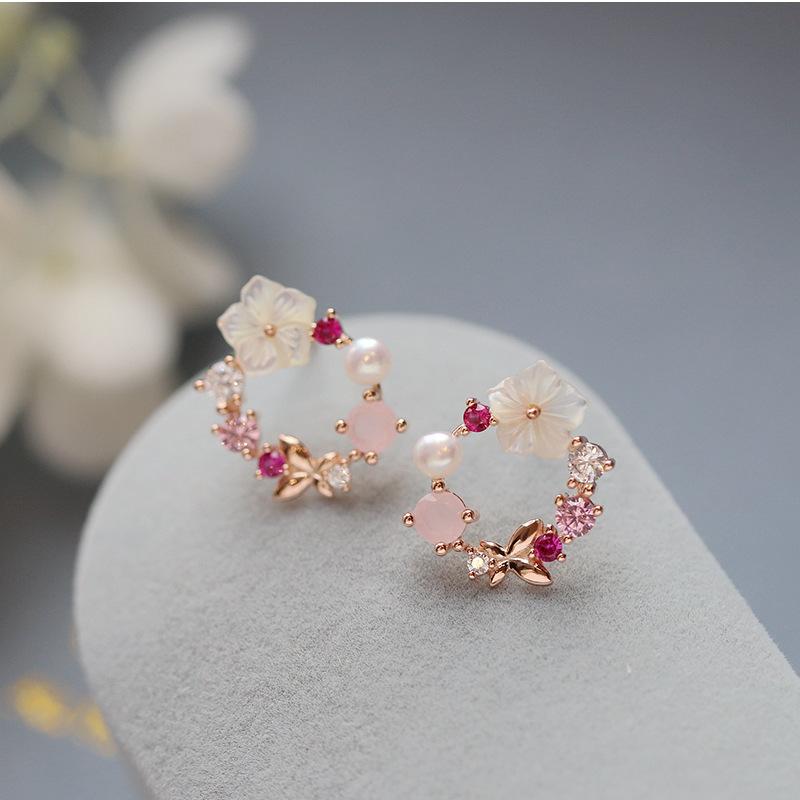 Korean White Flower Stud Earrings For Women Girls Exquisite Crystal Petal Leaf Temperament Earrings Zircon Accessories Gift