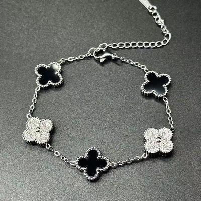13mm Titanstahl Zweiseitiges Perlmutt Vierblättriges Kleeblatt Armband Farbecht Elegant und Luxuriös für Paare