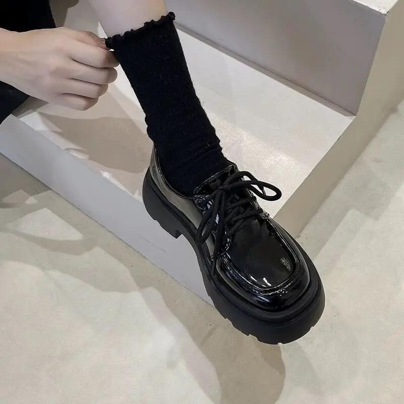 Fashion Women Spring New Black Platform Flats Shoes Women Loafers Slip on Boat Shoes Designer Casual Leather Oxfords 2025