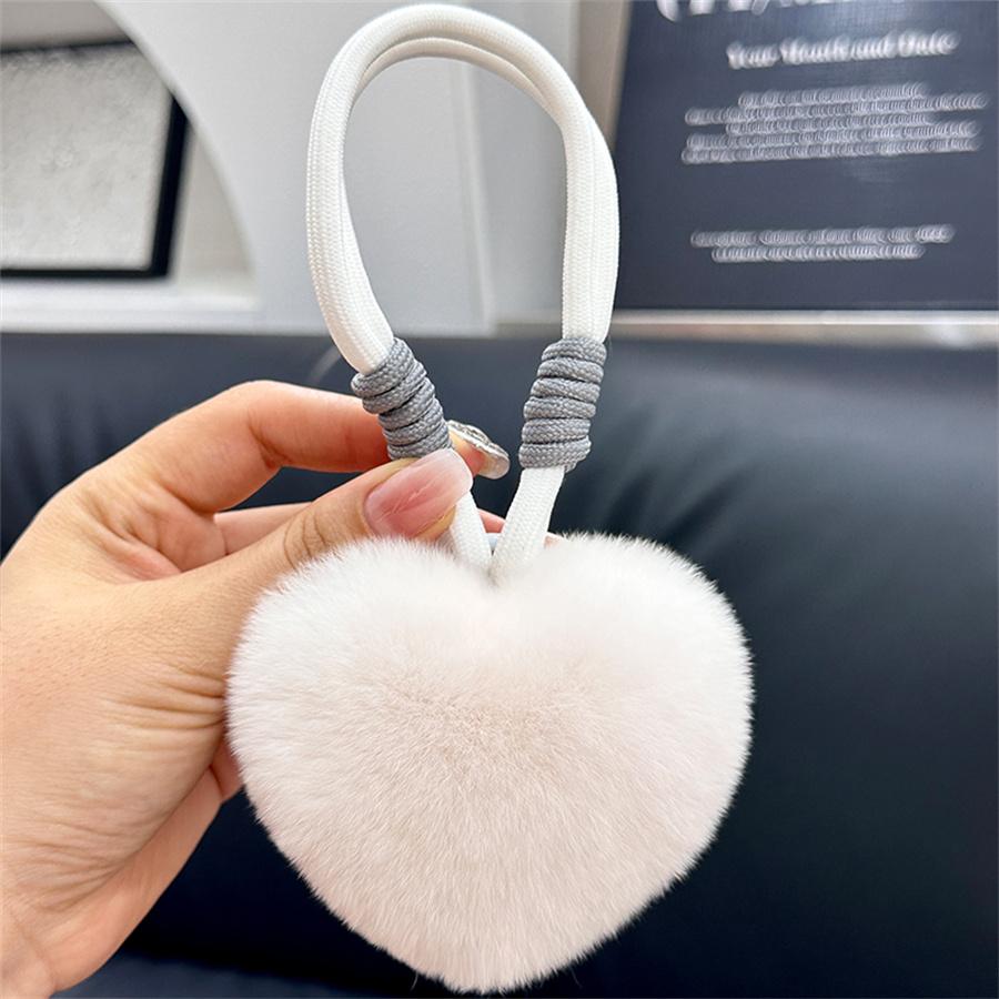 Heart Keychain Plush Pompom Rabbit Fur Keychain Women Bag Car Key Chain Pendant Decoration Jewelry Hangings Accessories Gifts
