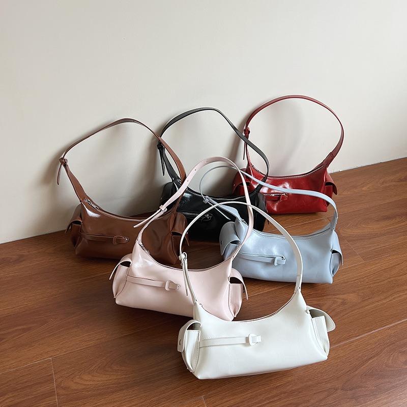 Niche Design Underarm Bag Women's New Fashion Retro Spice Girl Simple Locomotive Shoulder Bag