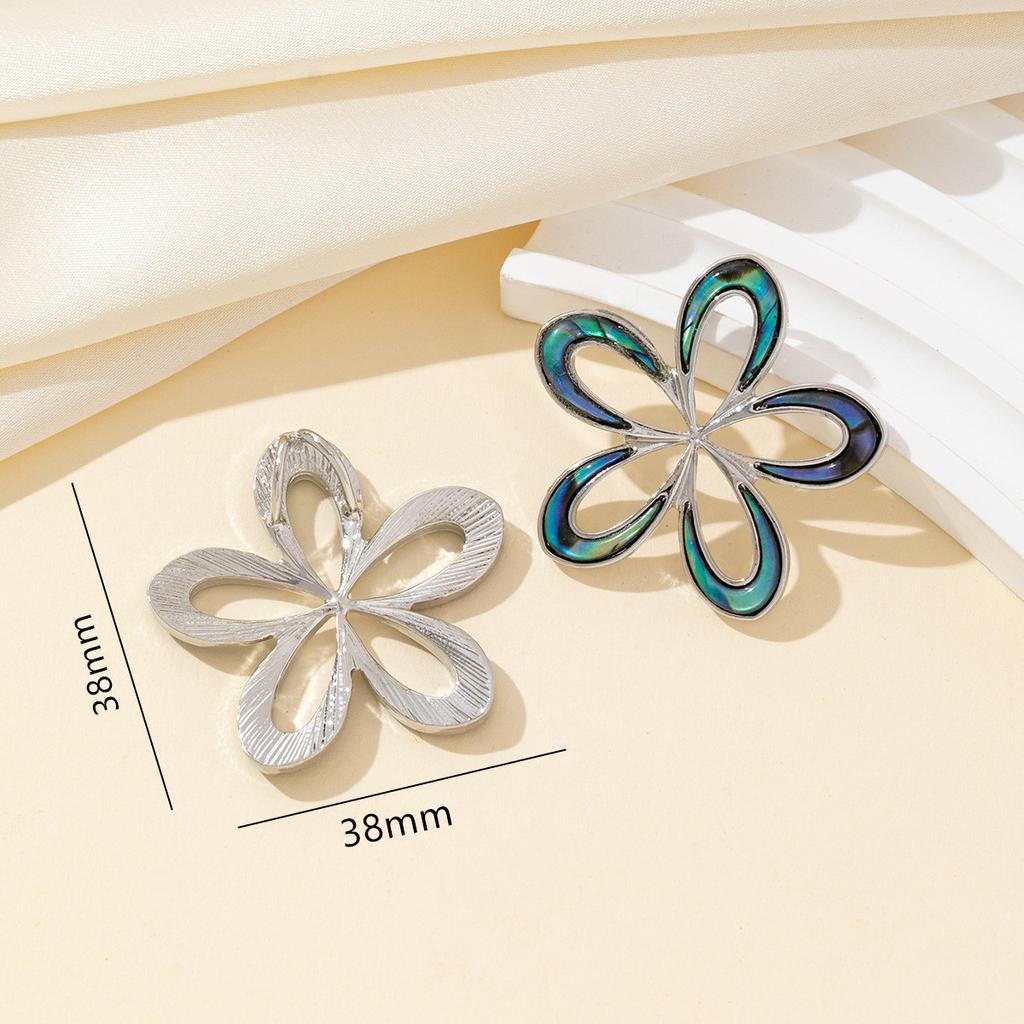 Sommerstil Damen Broschen Natürliche Muschel Exquisite Brosche 38x38mm Für Kleid Mantel Schmuckzubehör