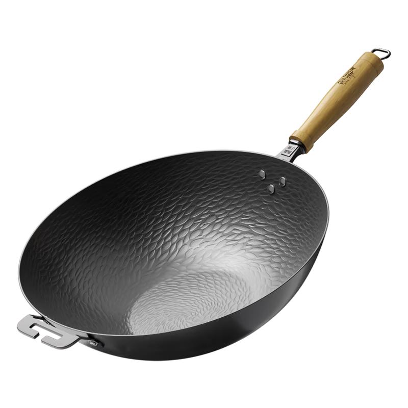 Guzhenjiang Hammered Iron Wok with Lid
