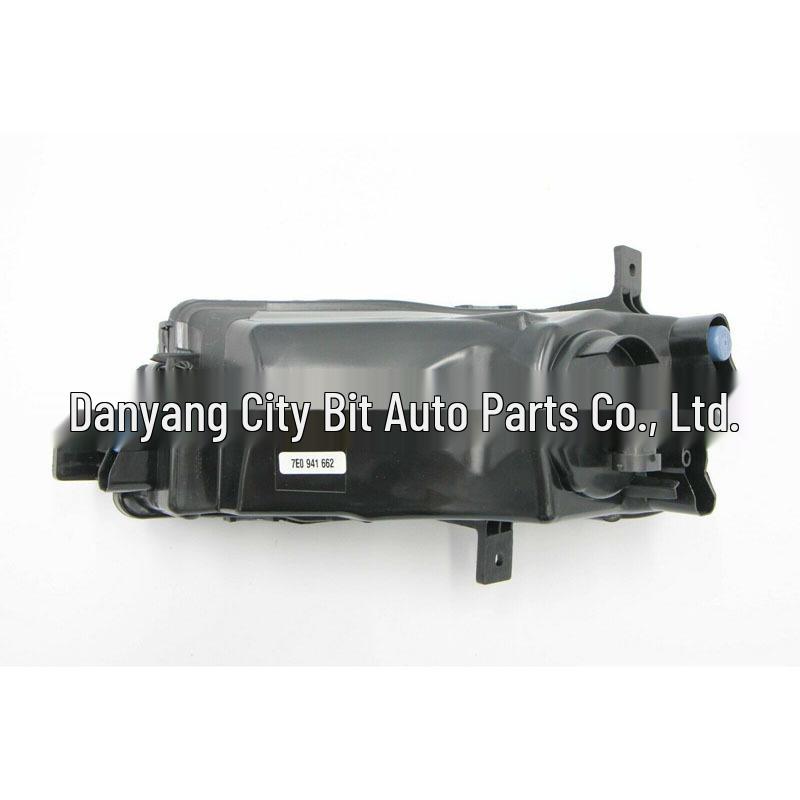 Compatible Multivan Caravelle T5/T6 Front Anti-Fog Light (7E0941661)