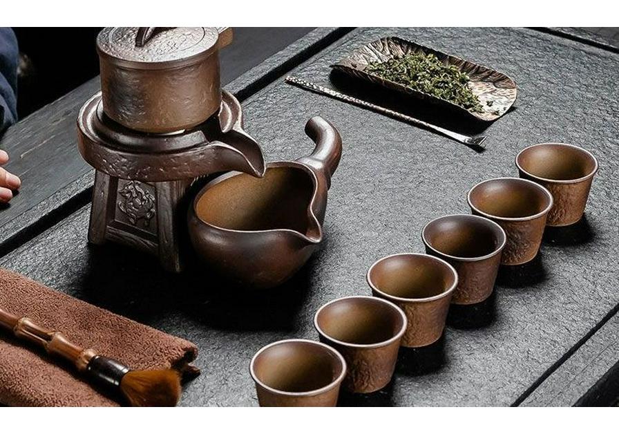 Original Purple Clay Small Tea Set: Ceramic Teapot, Lid Bowl, and Tea Cups for Office or Home Gongfu Brewing.