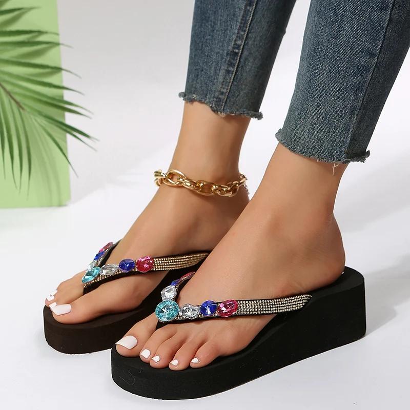 Fashion Vintage Rhinestone Decro Wedge Flip Flops Women Soft Bottom Non Slip Slippers Woman Summer Beach Thick Bottom Sandalias Mujer