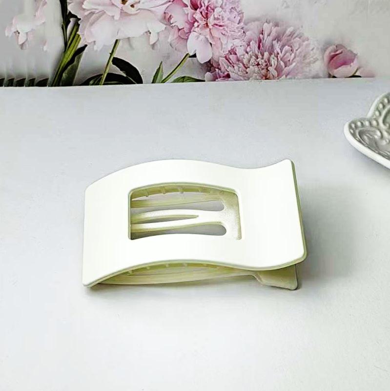 Matte Temperament Duckbill Clip for Updos & Low Ponytails