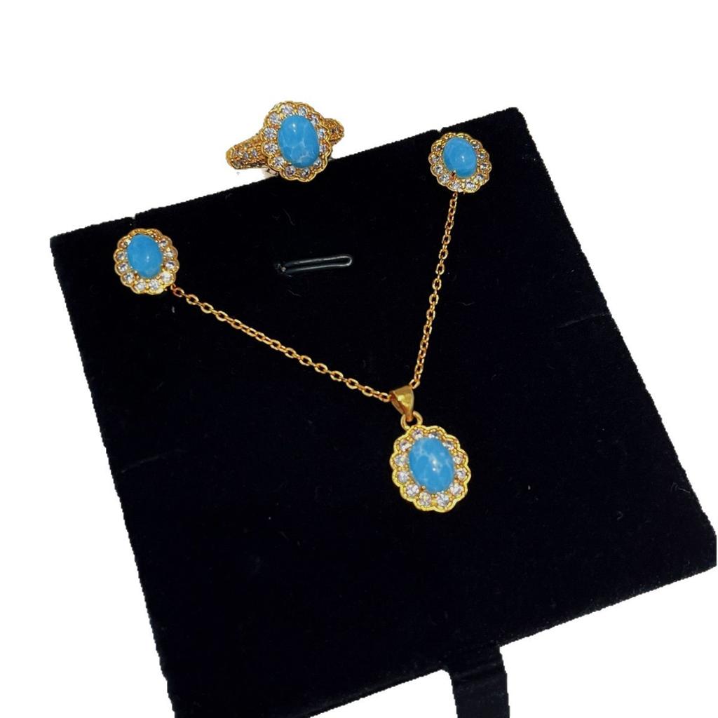 Retro Sea Pattern Stone Pendant Necklace Set Women'S Niche Light Luxury White Blue Collarbone Chain Ring Stud Earrings