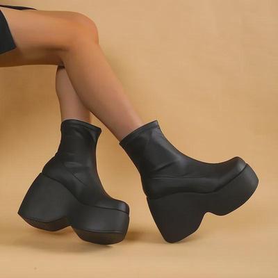2024 Retro Korean Wedge-Heeled Platform Boots for Women - Autumn/Winter Fashion