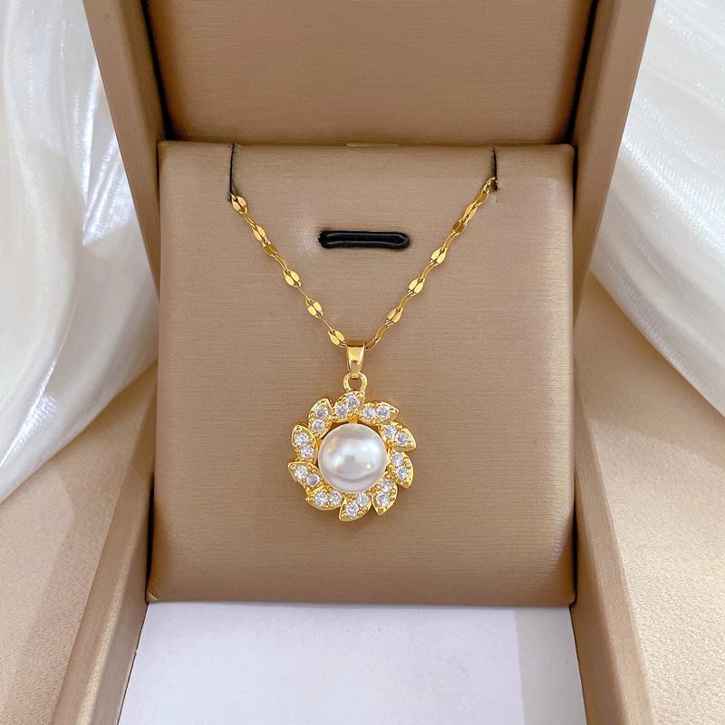 Titanium Steel Micro-Inlaid Gold Plated Women's Lucky Bead Necklace - Trendy Clavicle Chain Accessory