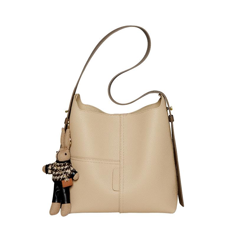 Mrs. Qiao Women's Bag 2025 New Bucket Bag Women's Crossbody Bag Large Capacity Commuter Bag Genuine Leather Women's Shoulder Bag