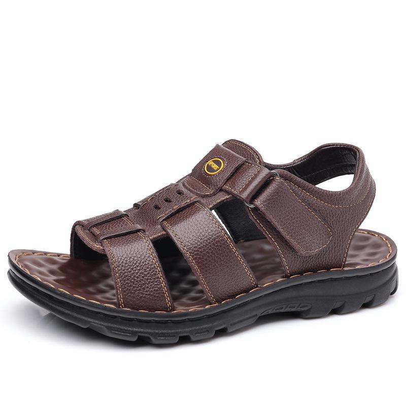 Men's Genuine Leather Non-Slip Beach Sandals - Casual, Breathable, Versatile Summer Shoes for Middle-Aged and Elderly.