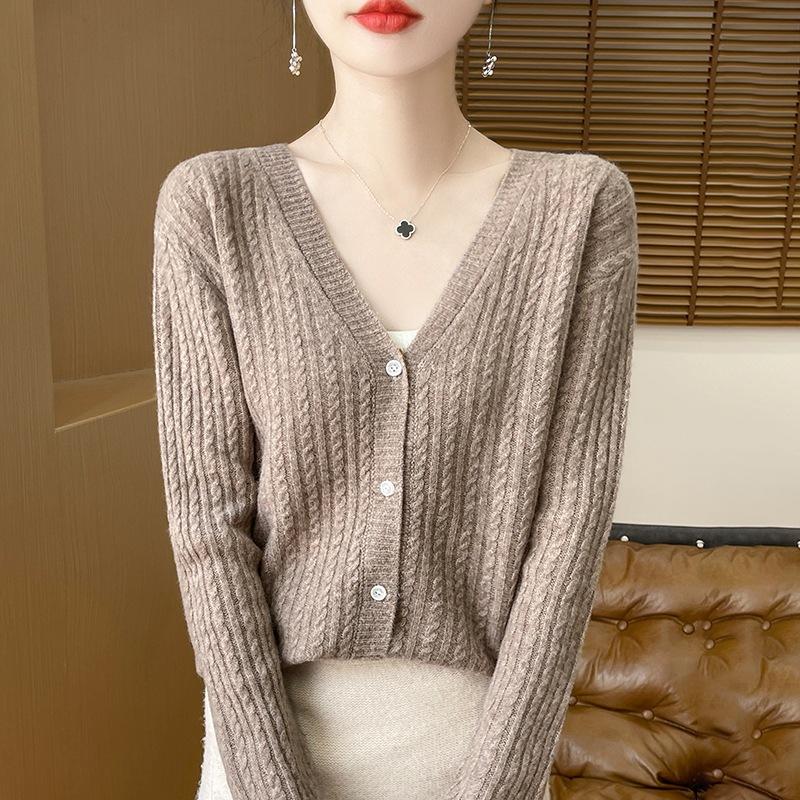 Niche V-neck twist knitted cardigan women's short jacket long-sleeved sweater loose and thin top