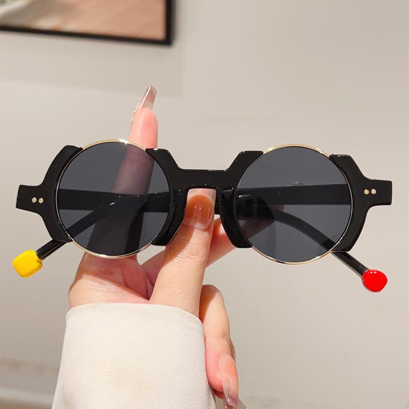 Popular Fashion Round Sunglasses Women For Men Punk Retro Rivet Sun Glasses Luxury Brand Designer Gradient Cute Shades Uv400