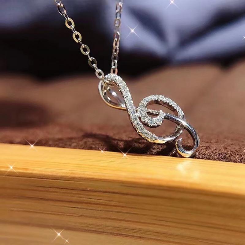 Elegant Music Note Necklace - Women s Simple Cold Style Clavicle Chain with Versatile, Fashionable Appeal.
