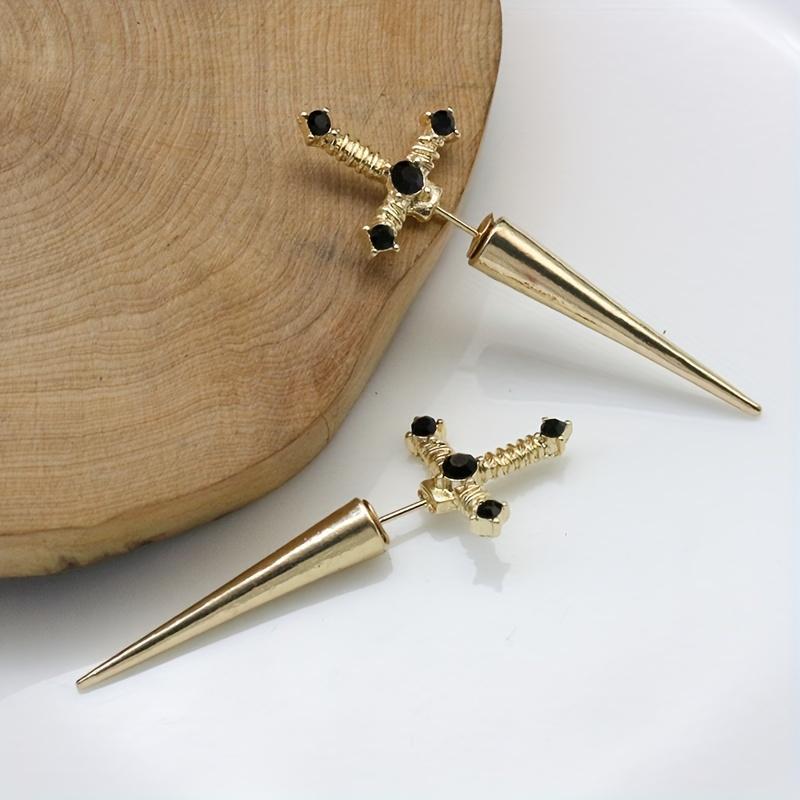 

Драматические готические кинжалы с мечом, винты для пирсинга, серьги из нержавеющей стали, длинный меч в стиле панк, ювелирные изделия с каплями крови для мужчин и женщин, подарок золотой