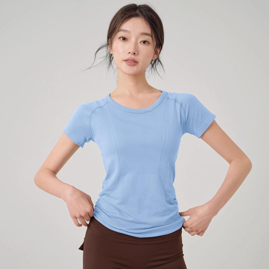 Women's Slim Fit Quick-Dry Yoga Top - Breathable, Short Sleeve Sports Shirt for Running, Fitness, and Pilates
