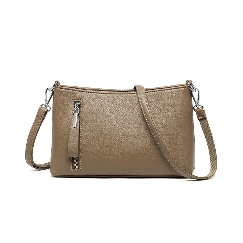 A Sleek and Fashionable Women's Messenger Bag, A Stylish Cross-body Bag, Featuring Multiple Compartments, Ideal for Daily Use, Shopping, and Commuting