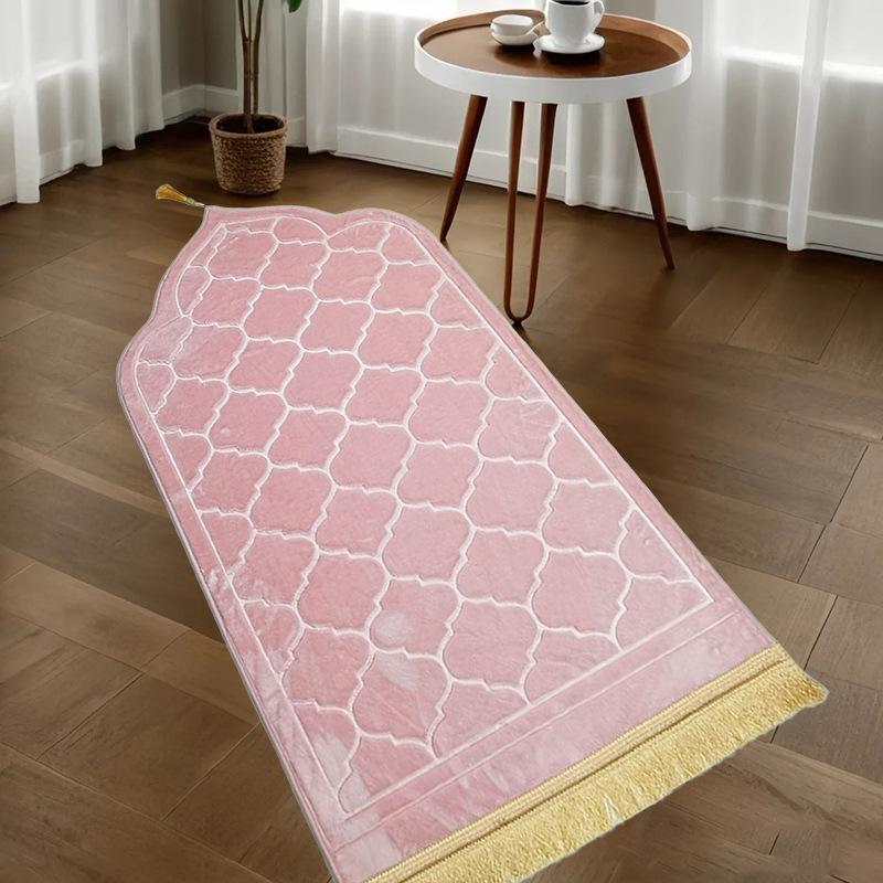 Soft Prayer Mat Thick Sponge Easy To Carry with Tassel Embossed Prayer Mat for Multiple Scenes