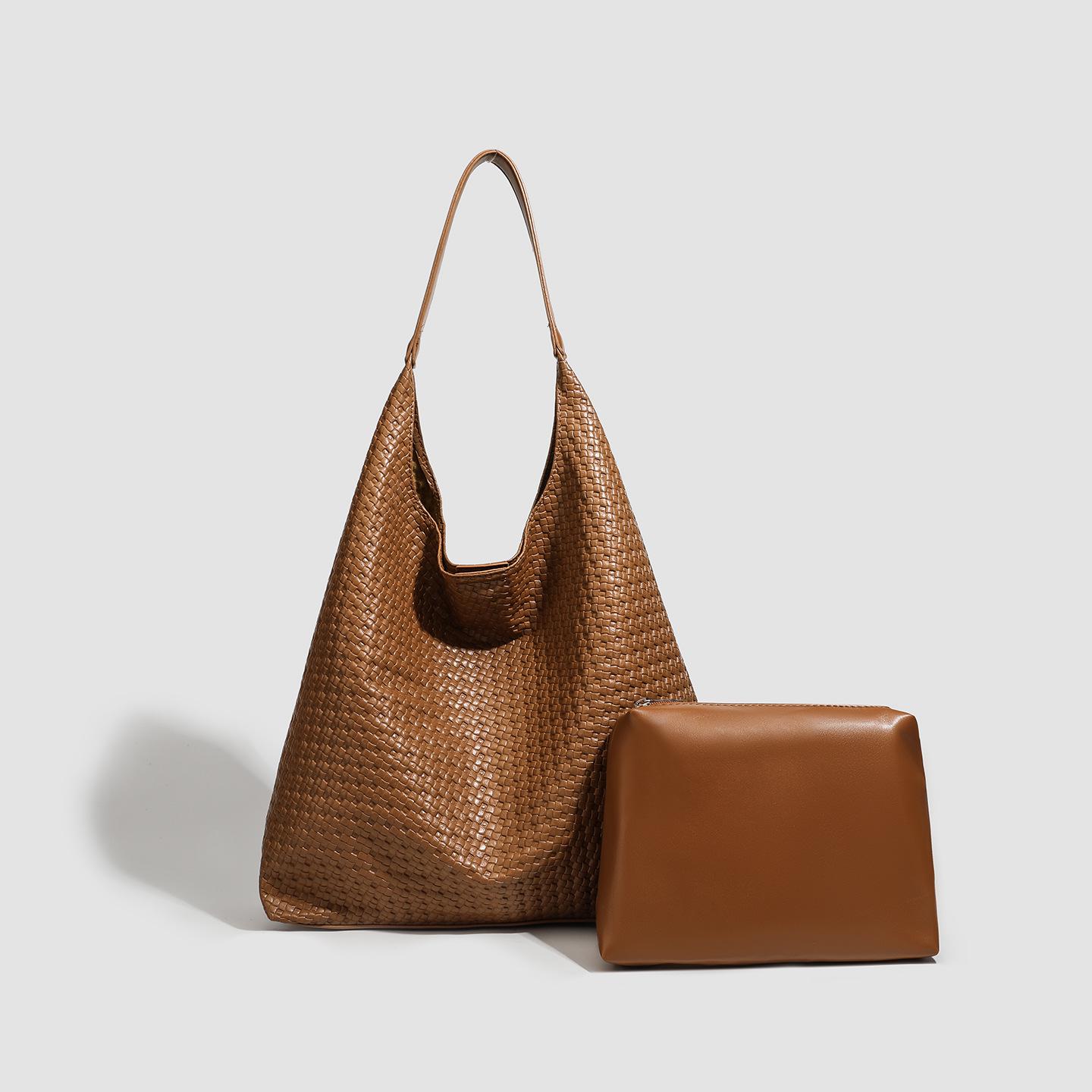 

2025 Retro Women s Large Capacity Shoulder Handbag - Solid Color, High-End, Simple, Versatile Bucket Design for Commuting коричневый