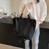 Korean Lightweight 2025 Crossbody Bag: New Fashion, Versatile, Commuter-Friendly, Shoulder & Lazy Style
