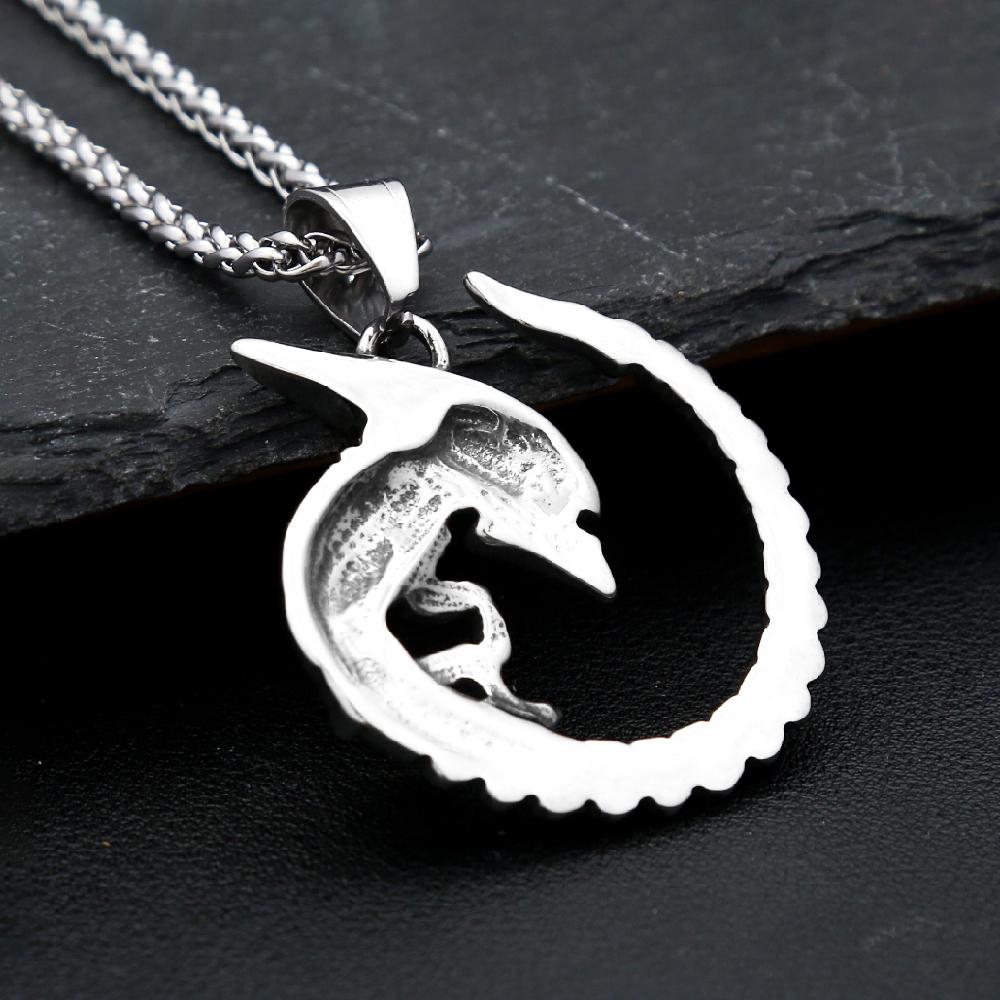 Vintage 316L Stainless Steel Alien Necklace For Men Women Punk Hip Hop Skull Movie Pendant Biker Jewelry Gifts