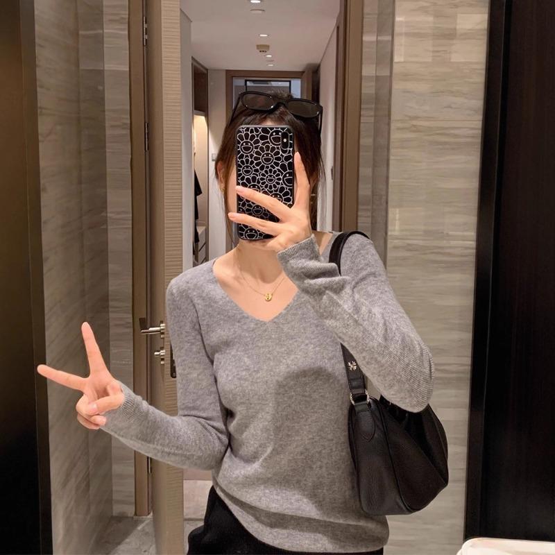 White v-neck sweater bottoming shirt women's spring and autumn new thin inner sweater autumn and winter low-necked knitted top