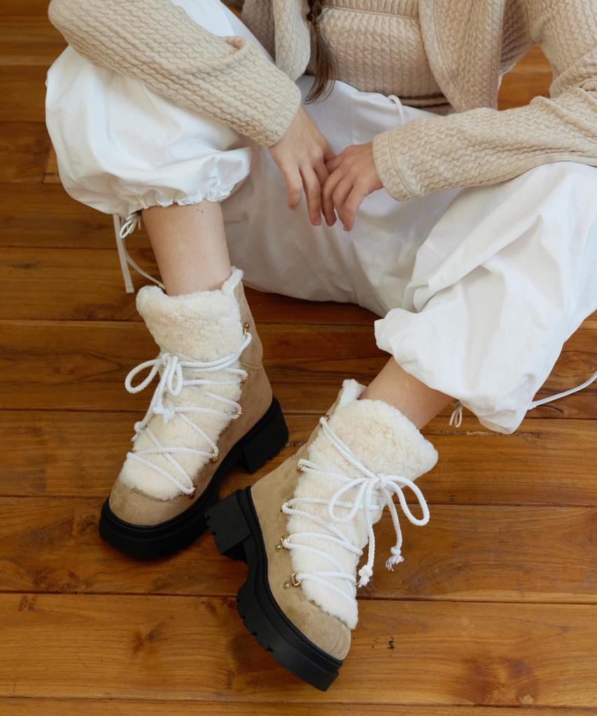 Cesti Urban Cozy Fur Worker Boots (Beige)