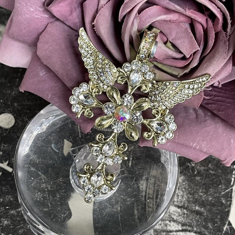 Retro Fashion Light Luxury Electroplating Process Czech Full Diamond Angel Wing Pendant
